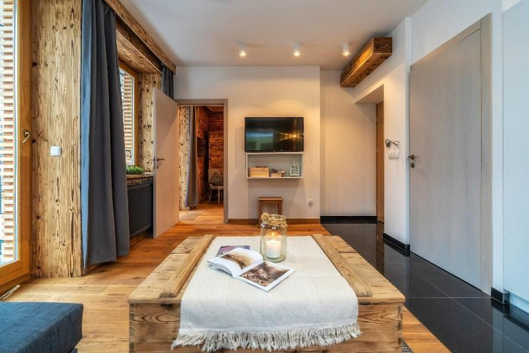 Bedroom 2, HEL, Tatra