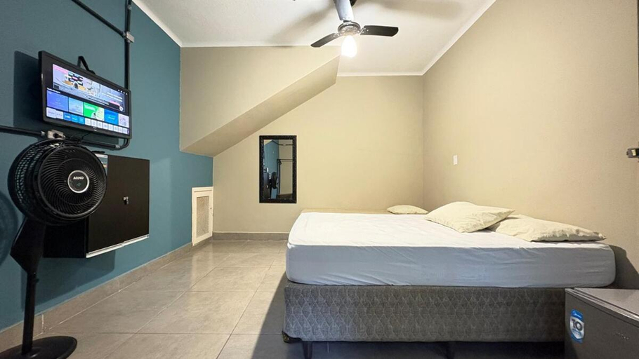 Others 5, Suite 04 - Hospedagem Guaruja, Guarujá
