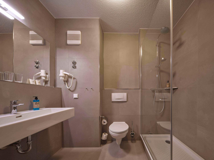 Bathroom 5, Classik Hotel Magdeburg, Magdeburg