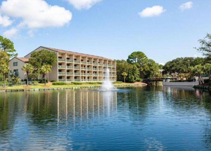 Exterior & Views 1, Ocean View Island Club, Beaufort