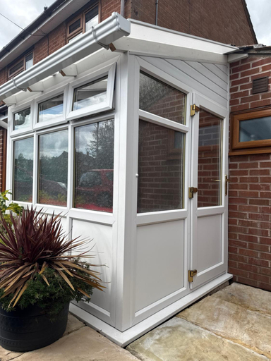 Others 2, 16 BENTLEY ROAD - Uttoxeter, ENTIRE HOLIDAY HOME, COSY ACCOMMODATION, Staffordshire
