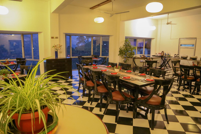 Food & Drinks 2, Misty Meadows Resorts, Solan