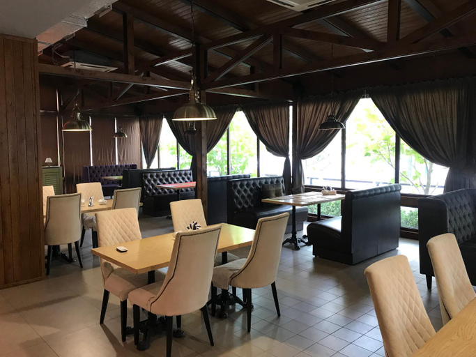 Food & Drinks 4, Caravan Saray, Makhachkala gorsovet