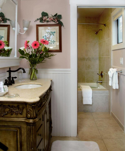Bathroom 4, Agate Cove Inn, Mendocino