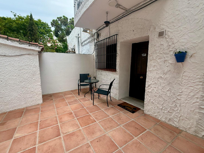 Others 5, Apartamento con cocina Americana en Marbella Elvira, Málaga