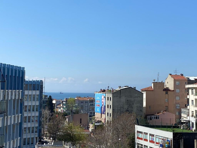 Others 5, And Center Suite, Pendik