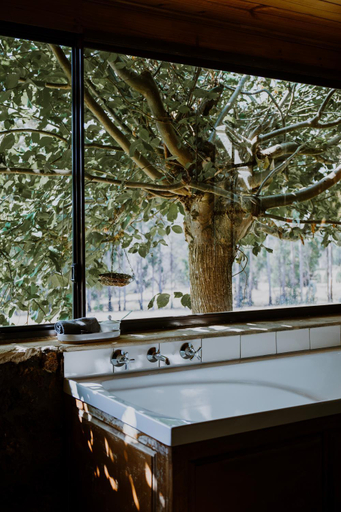 Bathroom 2, Clover Cottage Country Retreat, Manjimup