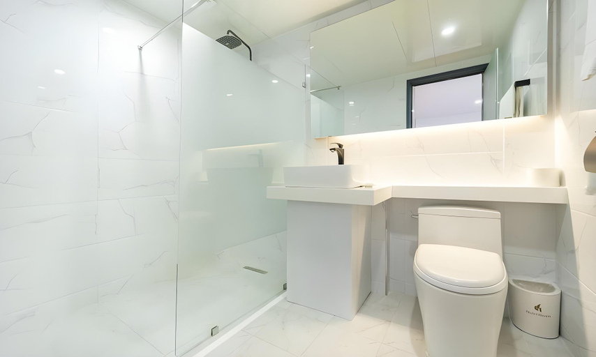 Bathroom 5, Yeosu Hotel Haven, Yeosu