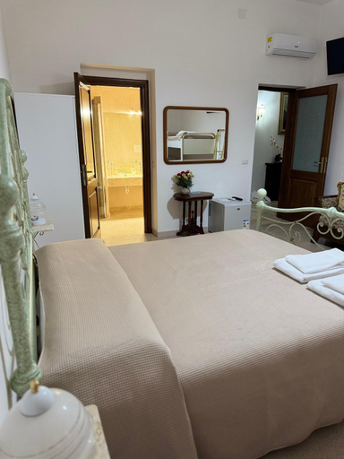 Others 4, Zia Mia B&b, Olbia-Tempio