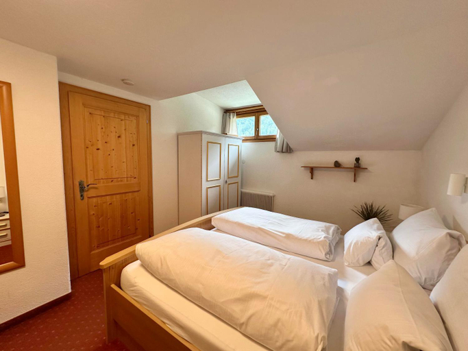 Bedroom 2, Apartpension Schollberg, Landeck
