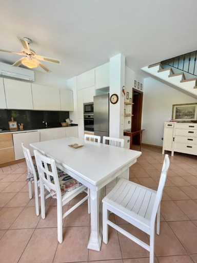 Others 5, Fantastic Villa with pool for 5 people on the island of Albarella, Rovigo