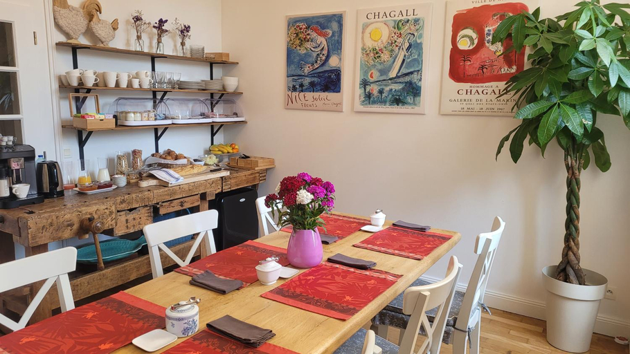 Food & Drinks 3, Chambres d'Hotes du Marche aux Grains, Bas-Rhin