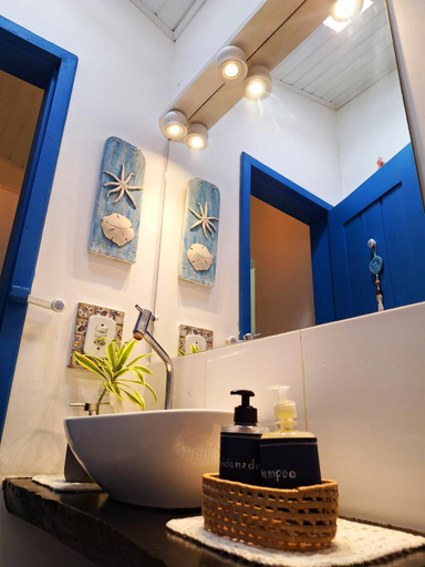 Bathroom, Pousada Casa Azul do Piaui, Luís Correia