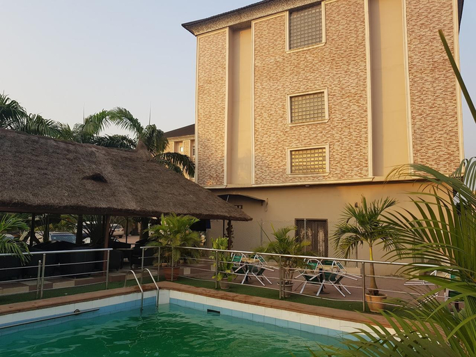 Sport & Beauty, Solochus Hotel & Suites, Agege
