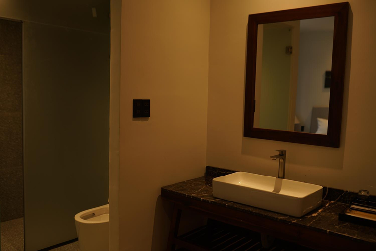 Bathroom 4, Field Villa Hoang Dieu, Ba Ria