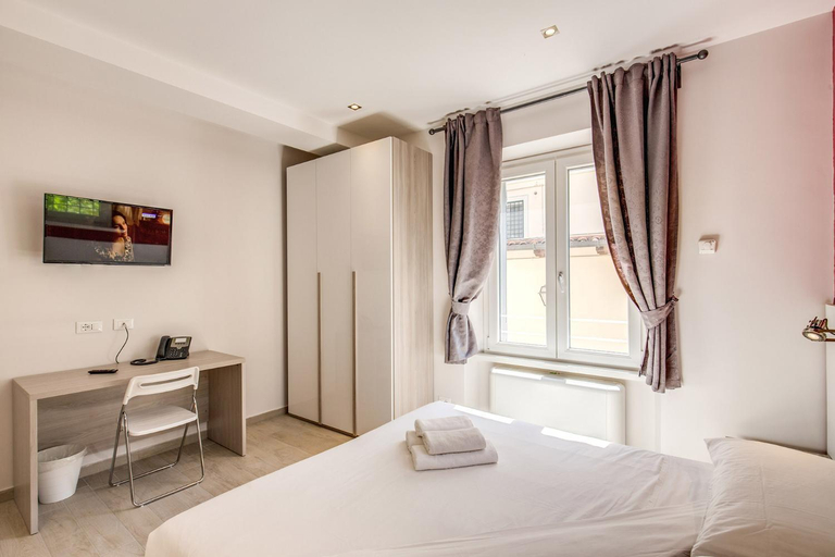 Bedroom 3, Aurelia Vatican Suites, Rome