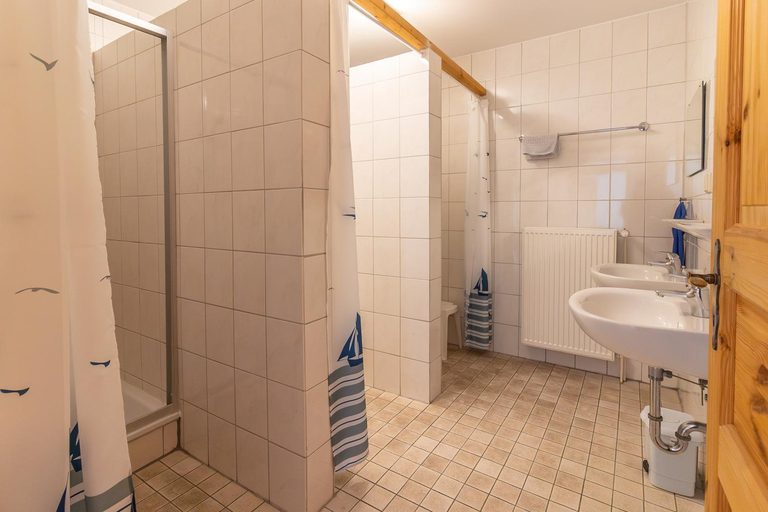 Bathroom 3, Ferienhof Akkens, Greetsiel, Aurich