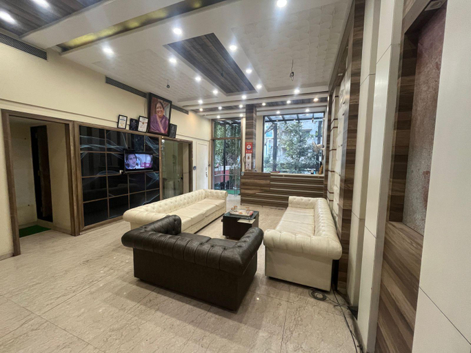 Public Area 2, Prashant Hotel, Indore