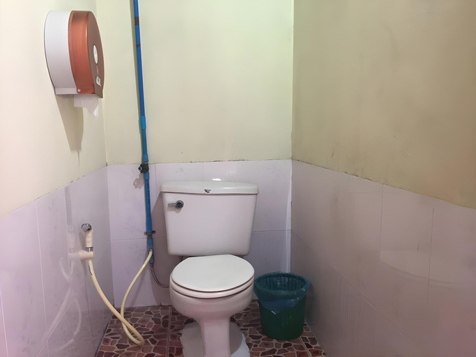 Bathroom 5, Real Vang Vieng Backpacker Hostel, Vangvieng