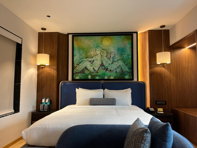 Bedroom 3, Pride Premier Pune, Pune