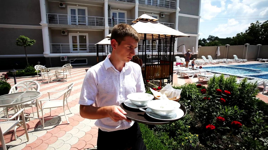 Food & Drinks 2, Отель Анна Мария, Bilhorod-Dnistrovs'kyi
