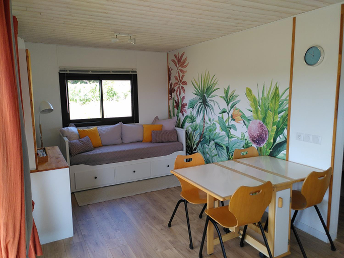 Others 2, Maison sur pilotis, Gironde