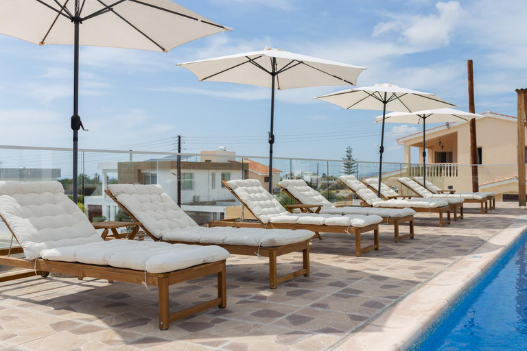 Others 5, ARF Apartments - with Jacuzzi at the complex