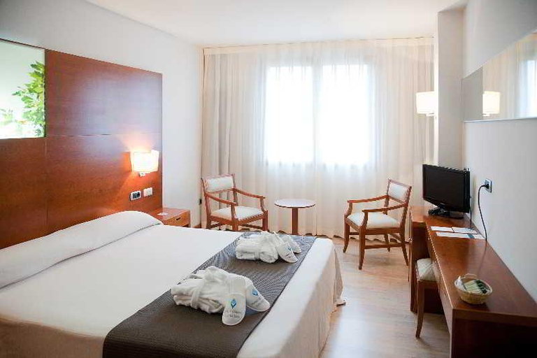 Bedroom 3, Hotel Balneario Valle del Jerte, Cáceres