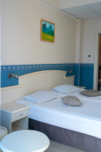 Bedroom 3, Aphrodite Hotel, Varna