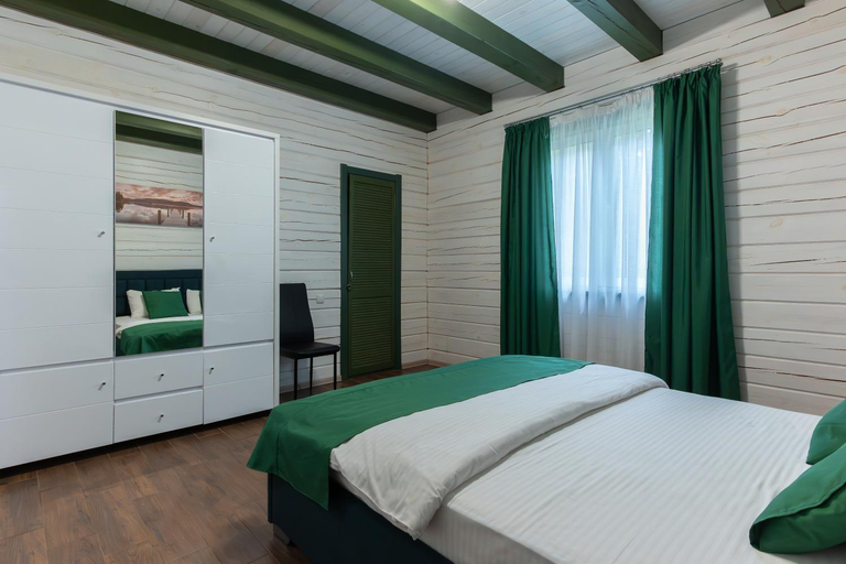 Bedroom 2, Greenhousevip, Vyshhorods'kyi