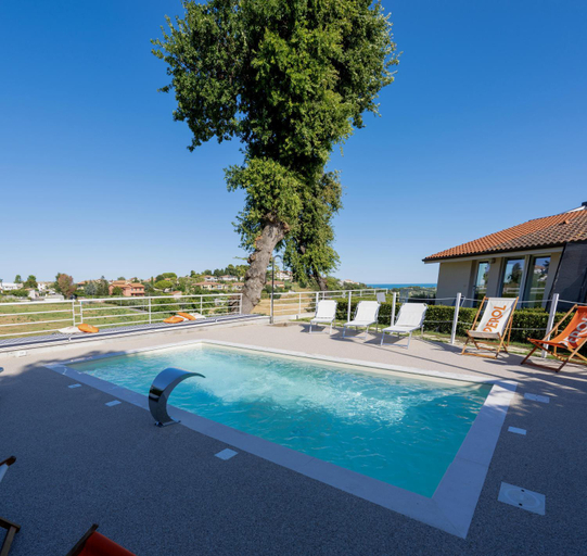 Sport & Beauty 4, bed&breakfast Filomare, Ancona