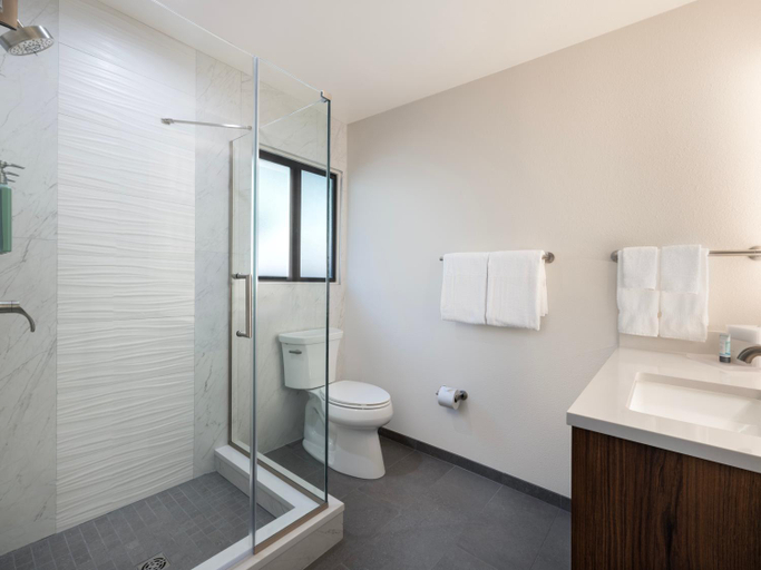 Bathroom 4, Hyatt Carmel Highlands, Monterey