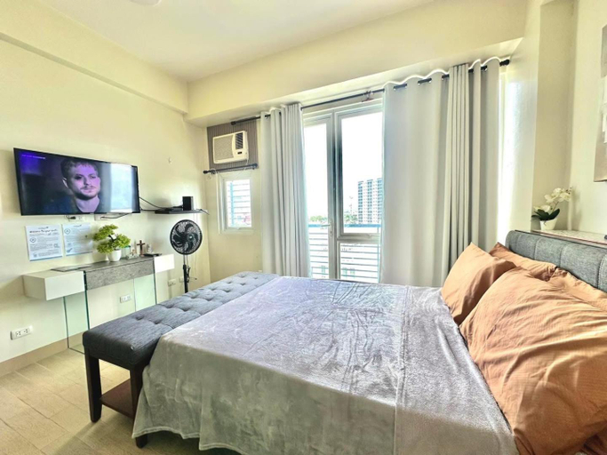 Bedroom 5, Cozy and Spacious Condo, Iloilo City