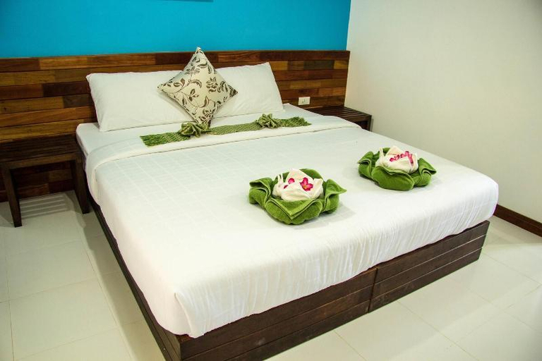 Bedroom, Cha-Cha Hotel , Ko Lanta