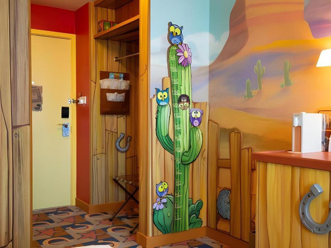 Others 5, Toy Story Hotel, Shanghai