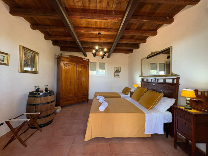 Bedroom 3, Selinunthia country house, Trapani