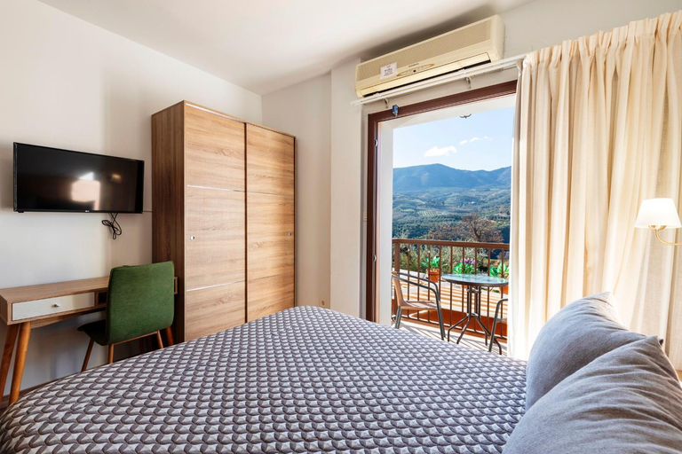Bedroom 4, Hostal y Apartamento Rural Los Naranjos, Granada