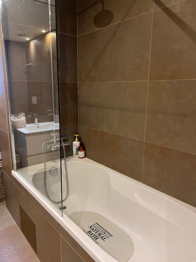 Bathroom 4, Modern Twin Room with a balcony, Montijo