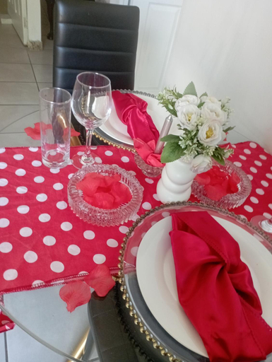 Others 2, Cozy-inn, Ekurhuleni