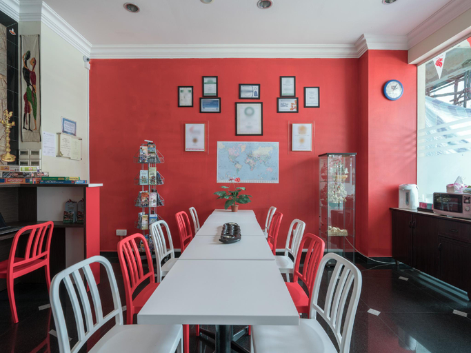 Others 5, Mitraa Inn (permanently closed), Singapore