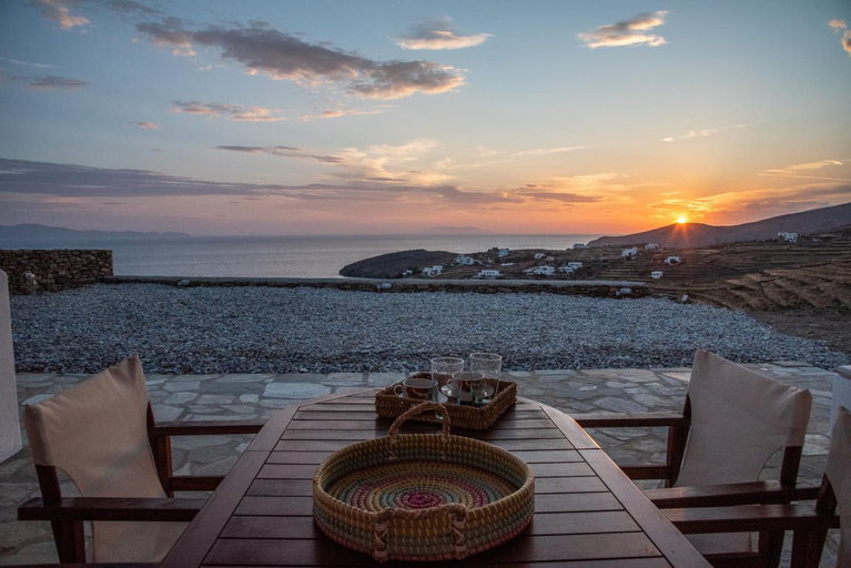 Others 5, Iliopetra Residence by TinosStay, South Aegean