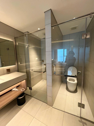 Bathroom 5, a la carte halong bay hotel, Hạ Long