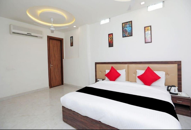 Bedroom 2, Hotel The Shreyansh, Agra