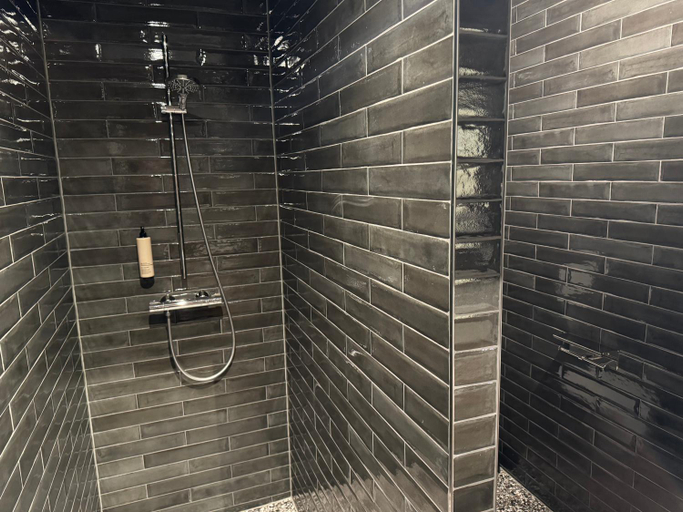 Bathroom 4, Longstay Achterhoek, Bergh