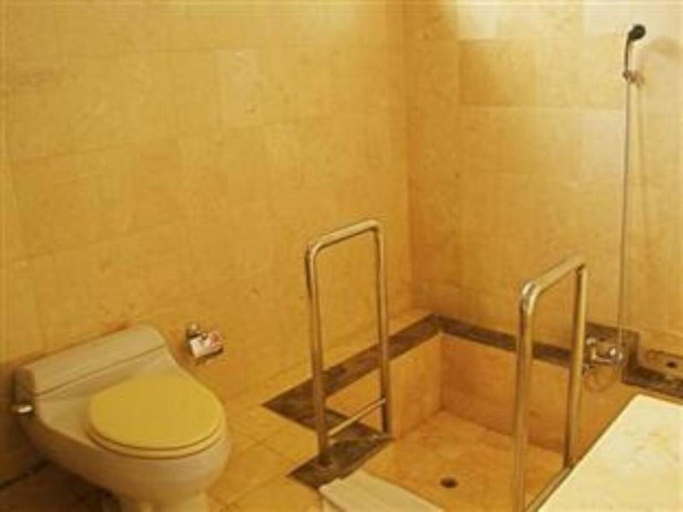 Bathroom 5, Anini Raka Resort & Spa, Gianyar