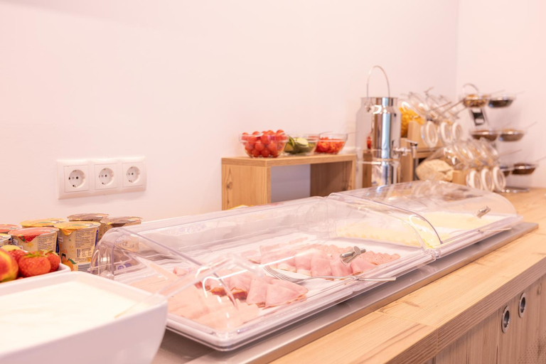 Food & Drinks 2, Haus Sattelblick, Landeck
