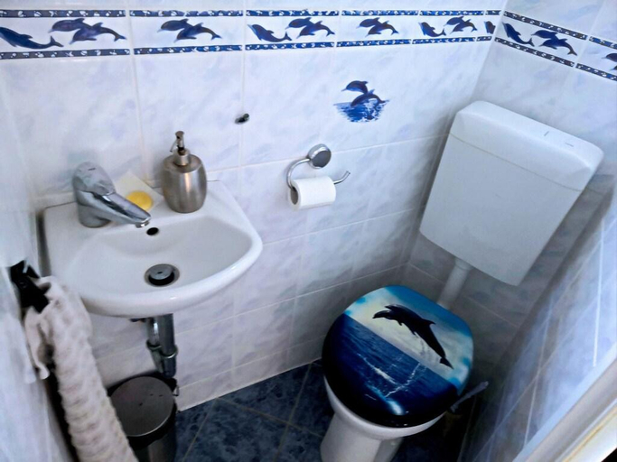 Bathroom 3, Salon Comfortable holiday residence, Vorpommern-Greifswald