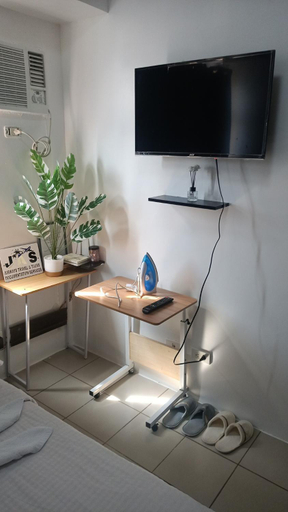 Others 5, Urban deca tower by Marie Faye, Mandaluyong