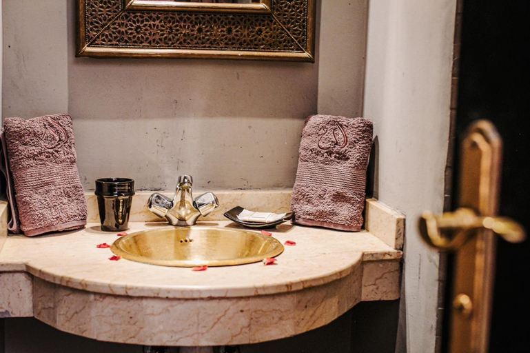Bathroom 4, Villa Wassim, Marrakech