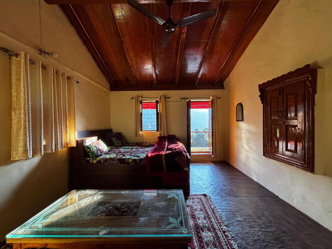 Guestroom, Parwati Orchard Homestay, Nainital